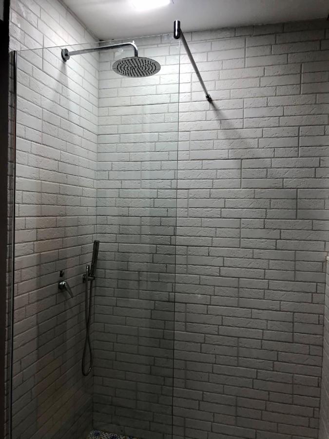 Nikki Apartments 3 Тирана Екстер'єр фото