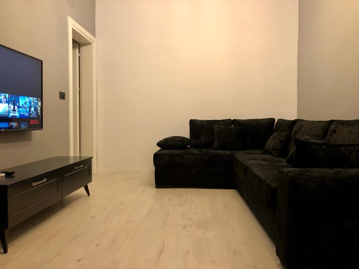 Nikki Apartments 3 Тирана Екстер'єр фото